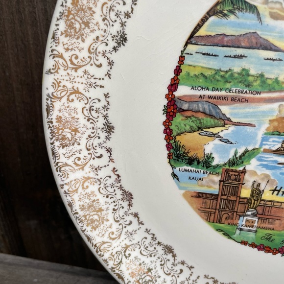 Vintage Hawaiian Aloha Plate - Picture 4 of 6